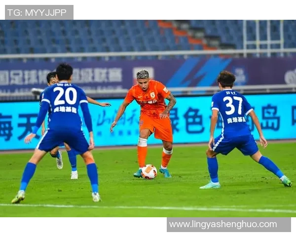 武汉足球队比赛经验分析与大满贯点评的深度解读